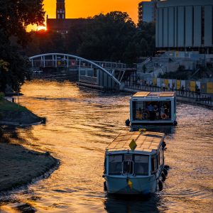 Spotkanie u Mikołajów-rejs houseboatem po smakach i tradycjach kulinarnych-14 grudnia 2025, godz. 15:30